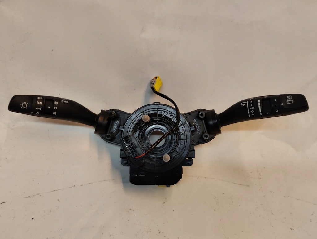 фото №1, Kia stonic перемикач комбінований стрічка перемикачі