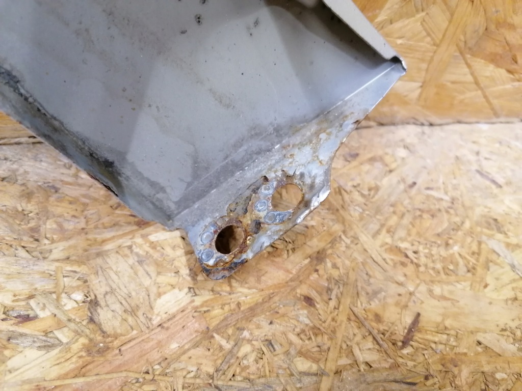 Крила правий перед передній skoda rapid 5ja рестайлінг  2015- Зі Шроту