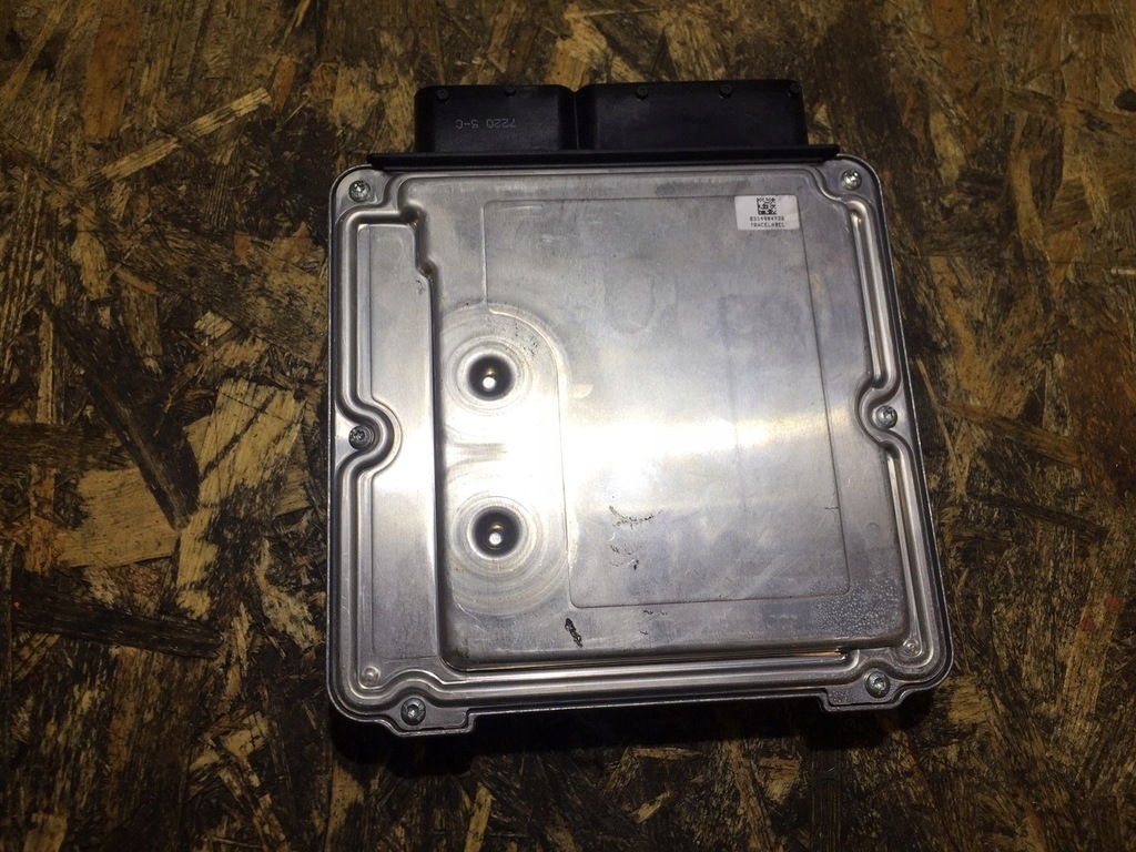 фото №8, A4 b8 a5 8t бортовий комп'ютер блок керування двигуна 03l906016al