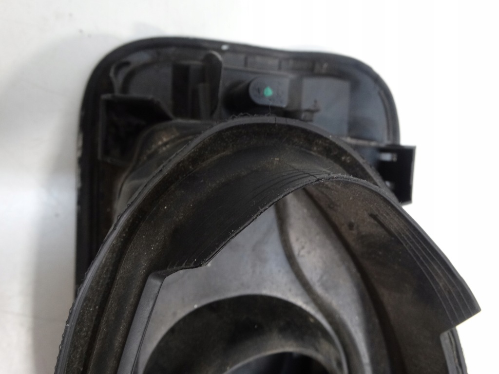 Крышка бака заливной топлива bmw 3 f30 f31 11-18r. 5117-723889 Киев