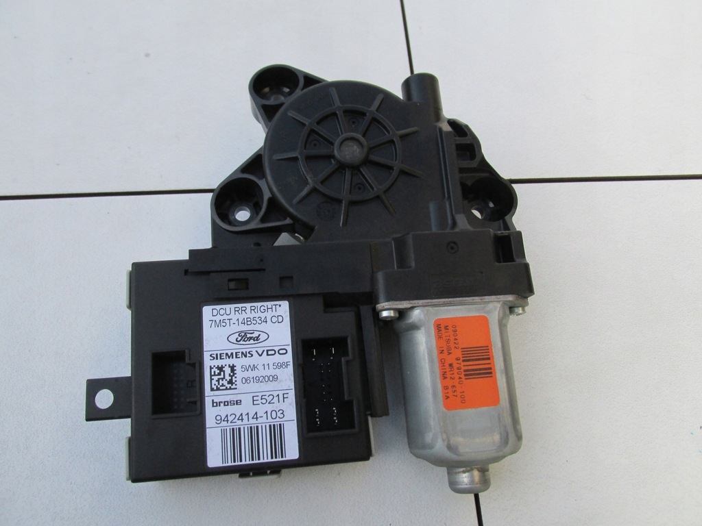 фото №5, Моторчик модуль двері задня kuga mk1 2009 rok