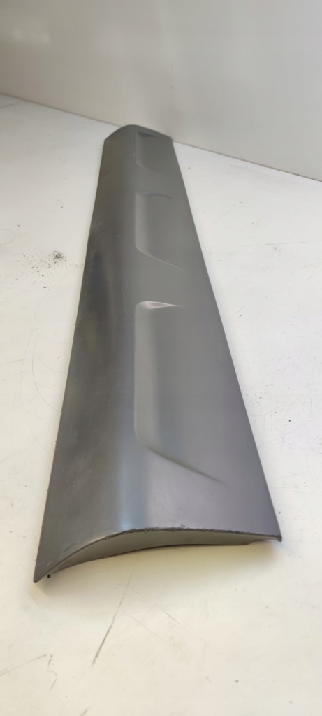 Молдинг з двері лівий перед audi q7 4l allroad 4l0853959d в Україні