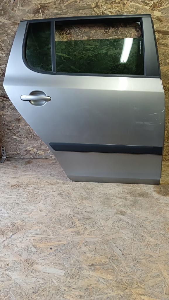 фото №1, Skoda fabia ii hb двері правий задня lf8h 14r