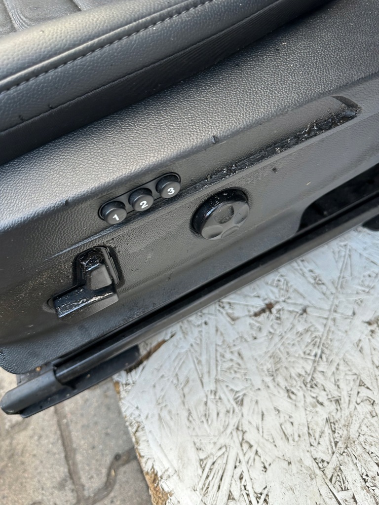 фото №10, Giulia комплект сидінь напівшкіра