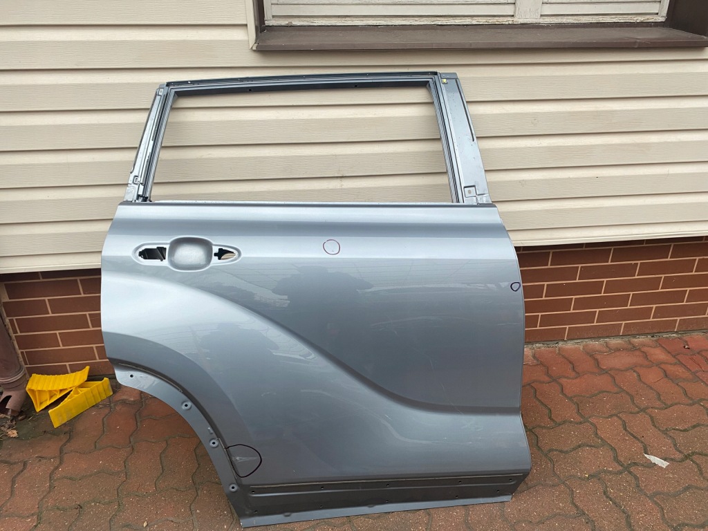 фото №3, Toyota highlander iv 19- двері праве задні