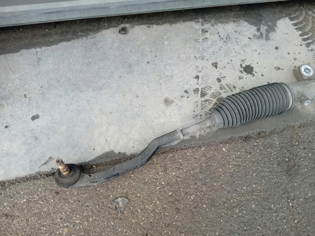 фото №4, Рулевая рейка трансмиссия renault fluence