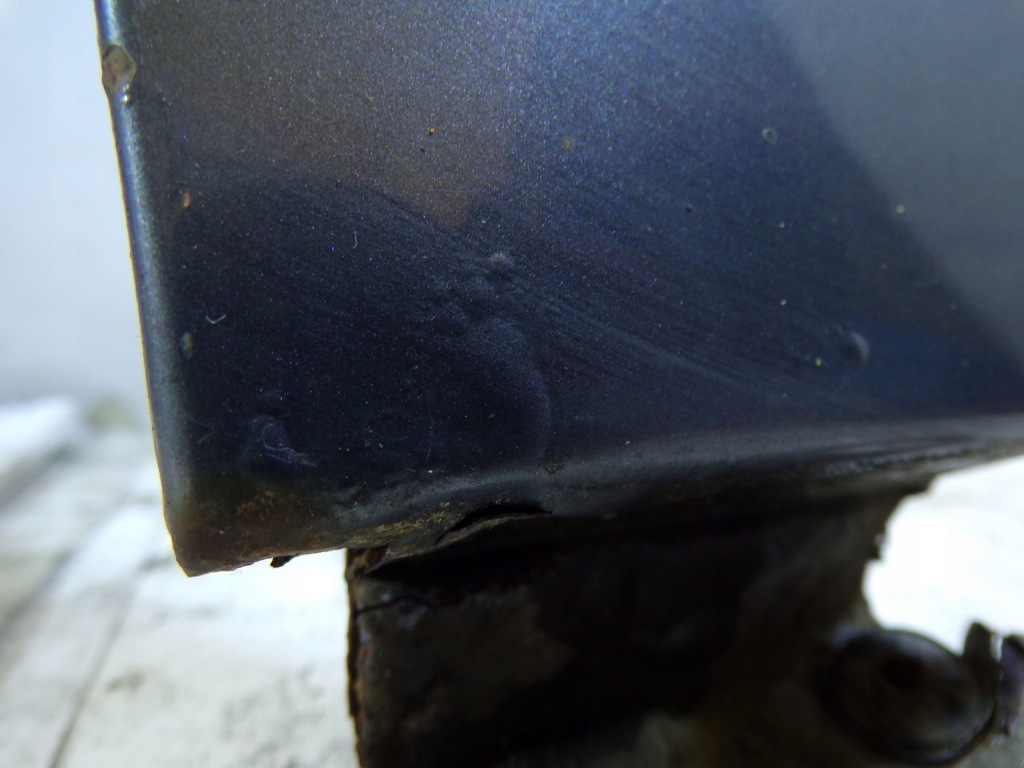 Крыло  левое  передний volkswagen audi a4 b6 цвет lx7z zakonserwowany Киев