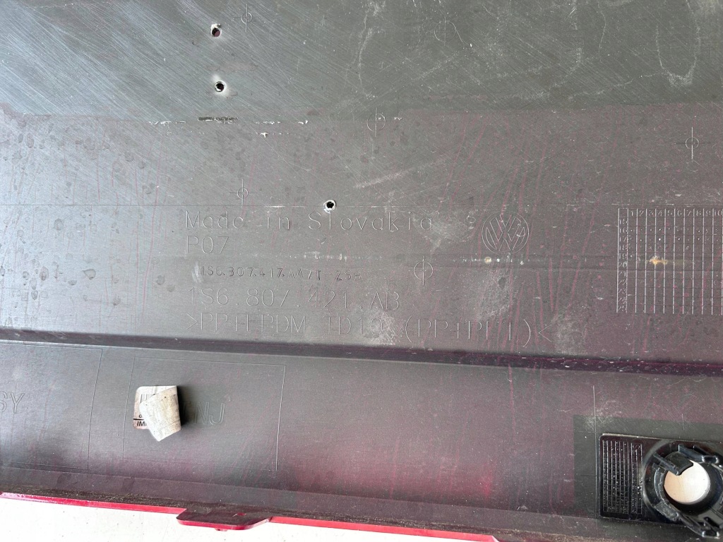 фото №7, Vw up lift 1s6 бампер задня 1s6807421 ab оригінал