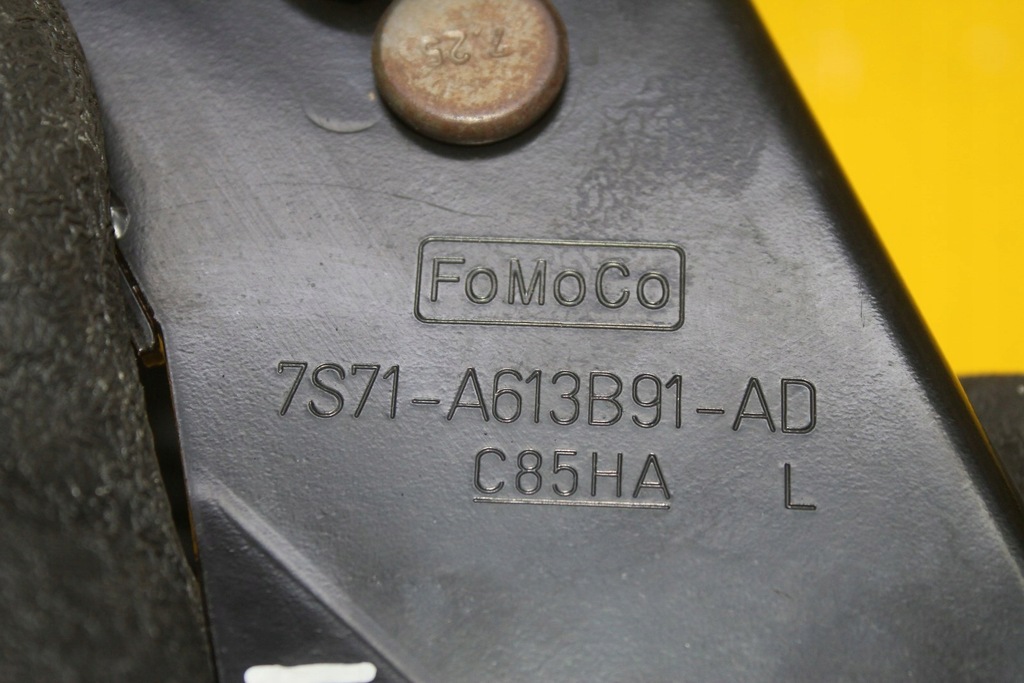 фото №8, Кронштейн кронштейн сиденье mondeo mk4 kombi isofix