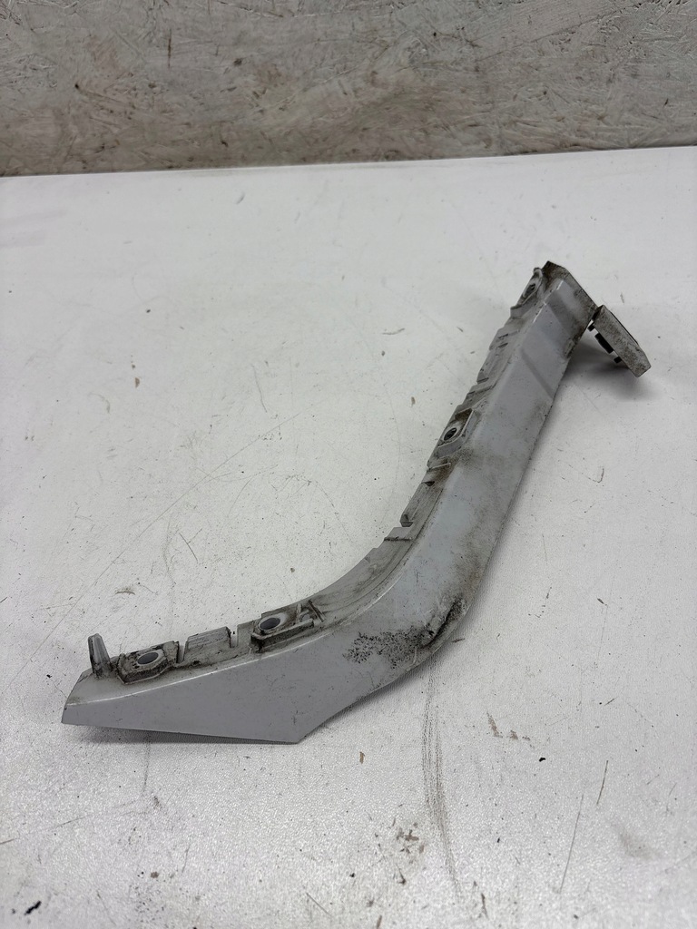 фото №1, Land rover range rover evoque l538 2017 элементы крепёжные