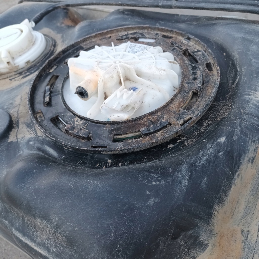 фото №10, Dodge ram 2500 09- бак пального 4x4 5.7 usa