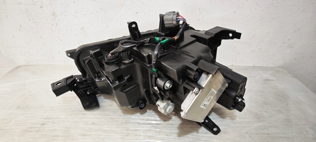 Фара ліва перед mazda cx-30 14pin dfr7-51040 Ціна