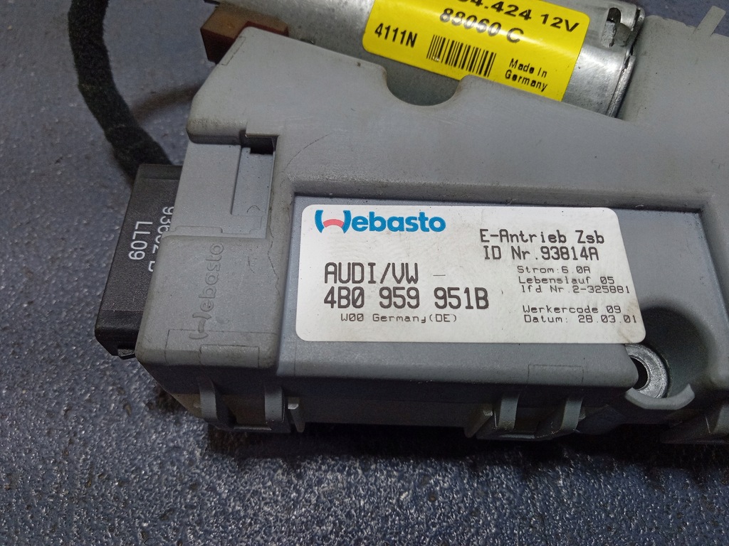 фото №4, Audi a6 c5 моторчик люк 4b0959951b