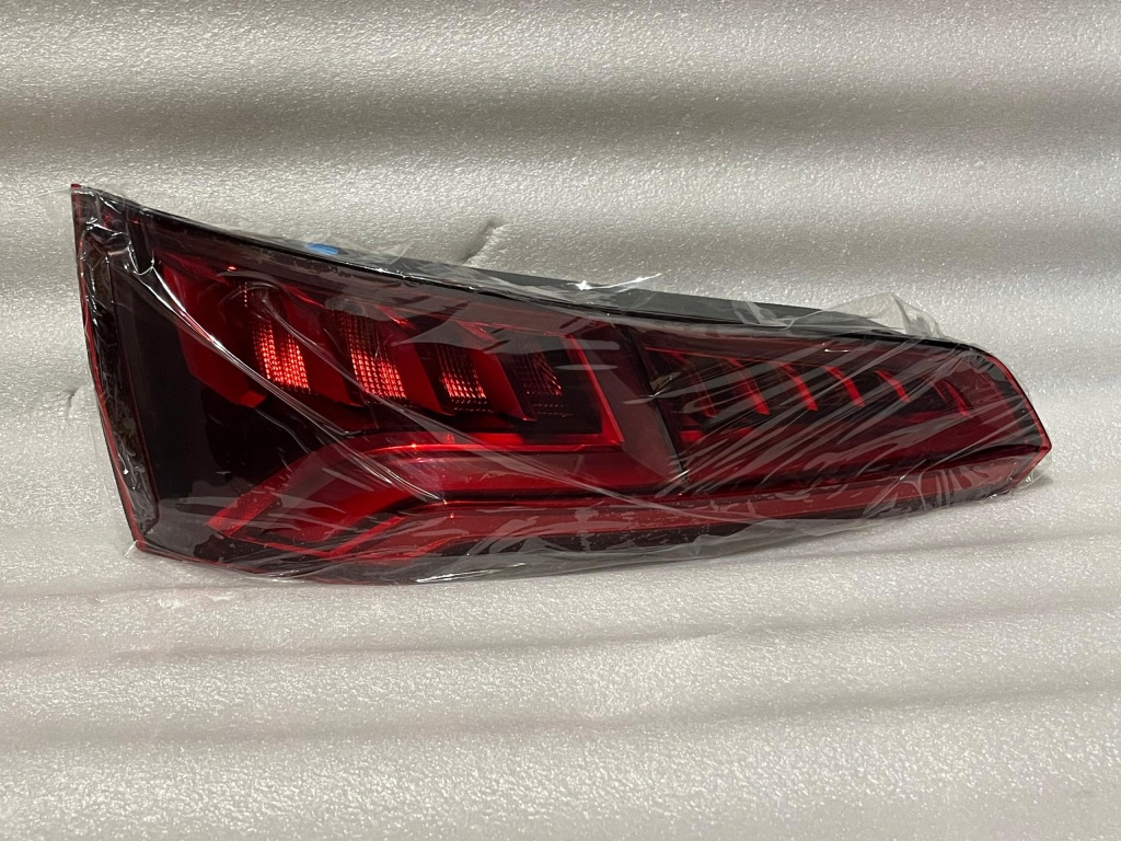 Купити Фара задній ліва audi q5 2 led 80a945093b