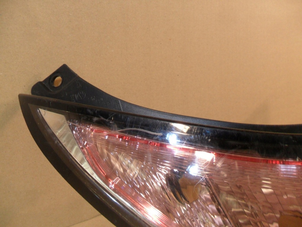 фото №8, Лампа задняя левая toyota aygo 14- оригинал