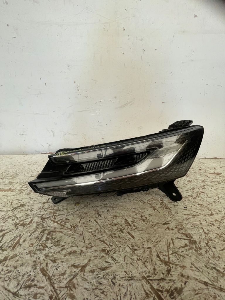 Купити Mg marvel r ліва лампа перед full led комплектна 102-40161 e612