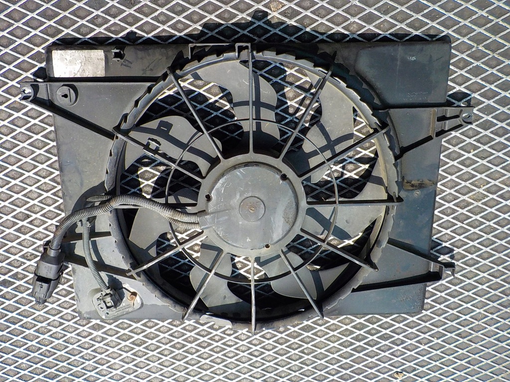 фото №1, Kia sportage ii вентилятор радиатора mg633207