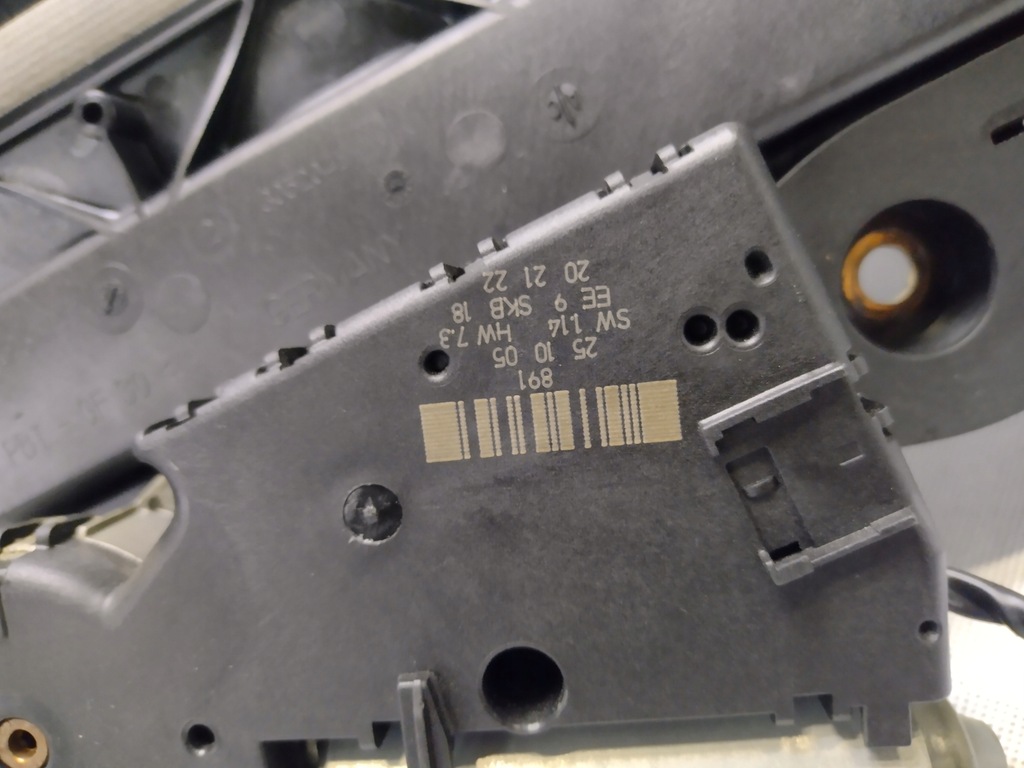 фото №13, Люк volkswagen passat b6 sedan 1k0877255