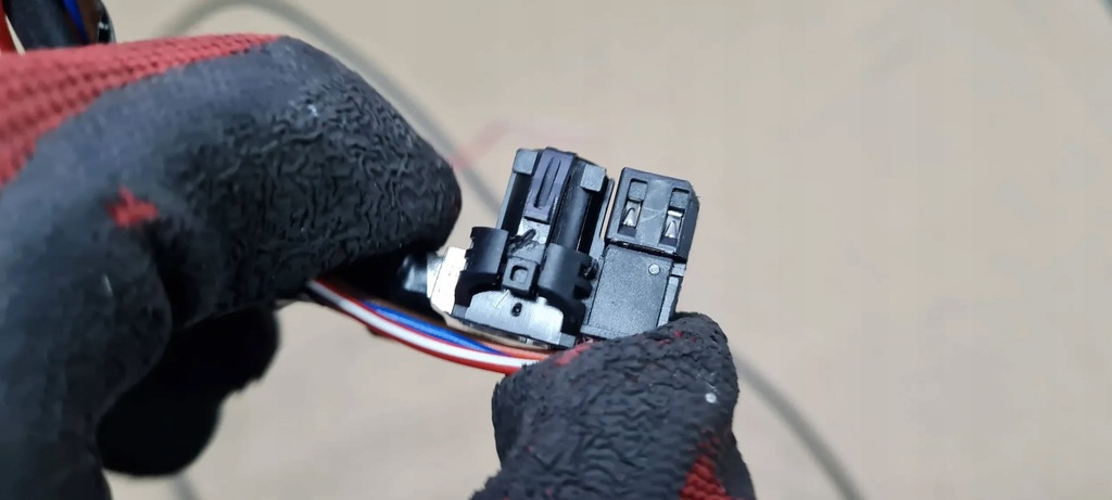 фото №7, S3 8y a3 шланг кабель дисплея экрана vw audi 4e0035750