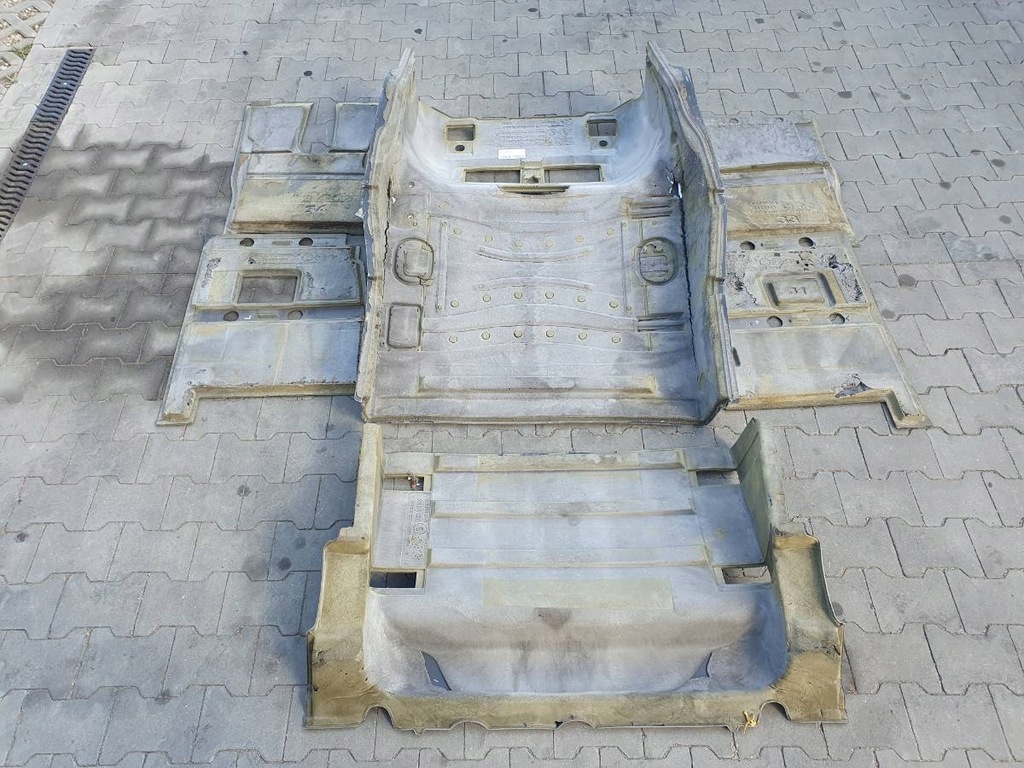 фото №8, Коврики обшивка комплект салон daf xf 106 lift europa 2021