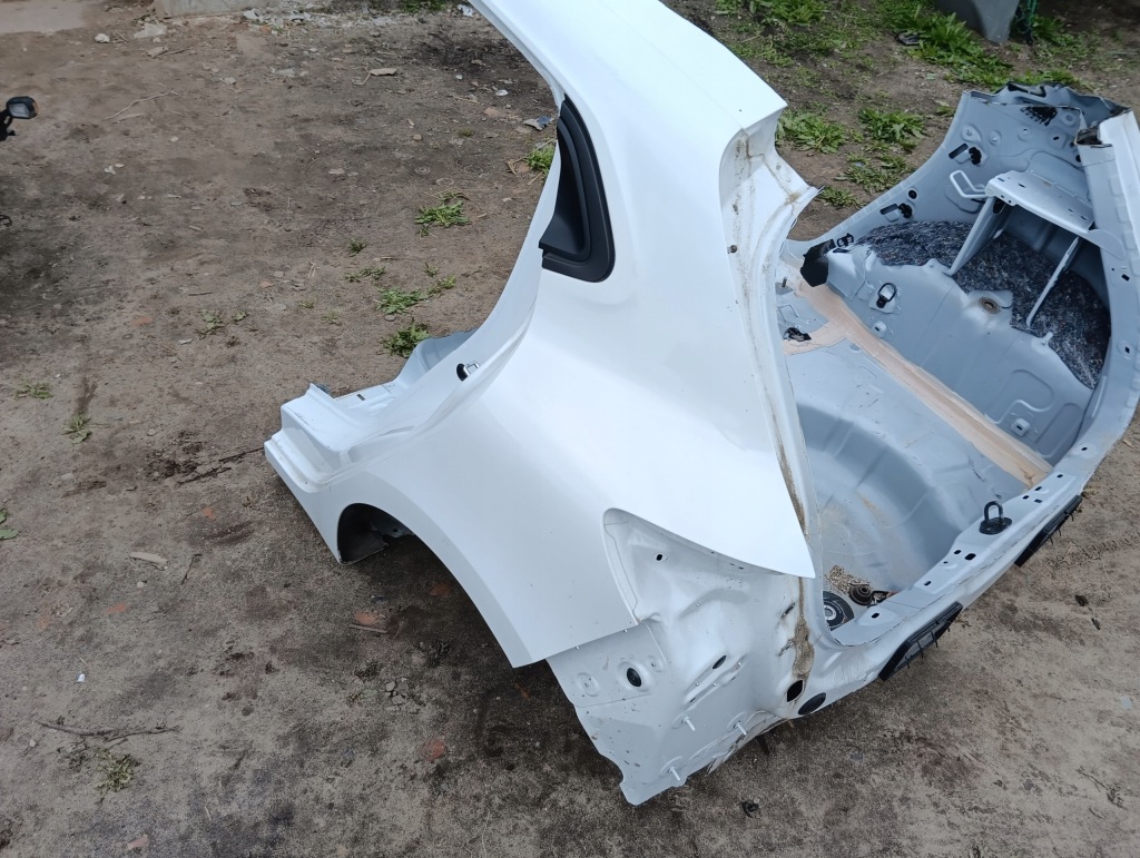 фото №1, Pas задний пол багажника renault clio v 2019- поддон hb четверть