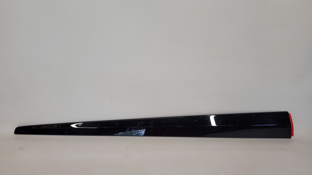 фото №1, Nissan micra k14 17r- молдинг дверь левая перед