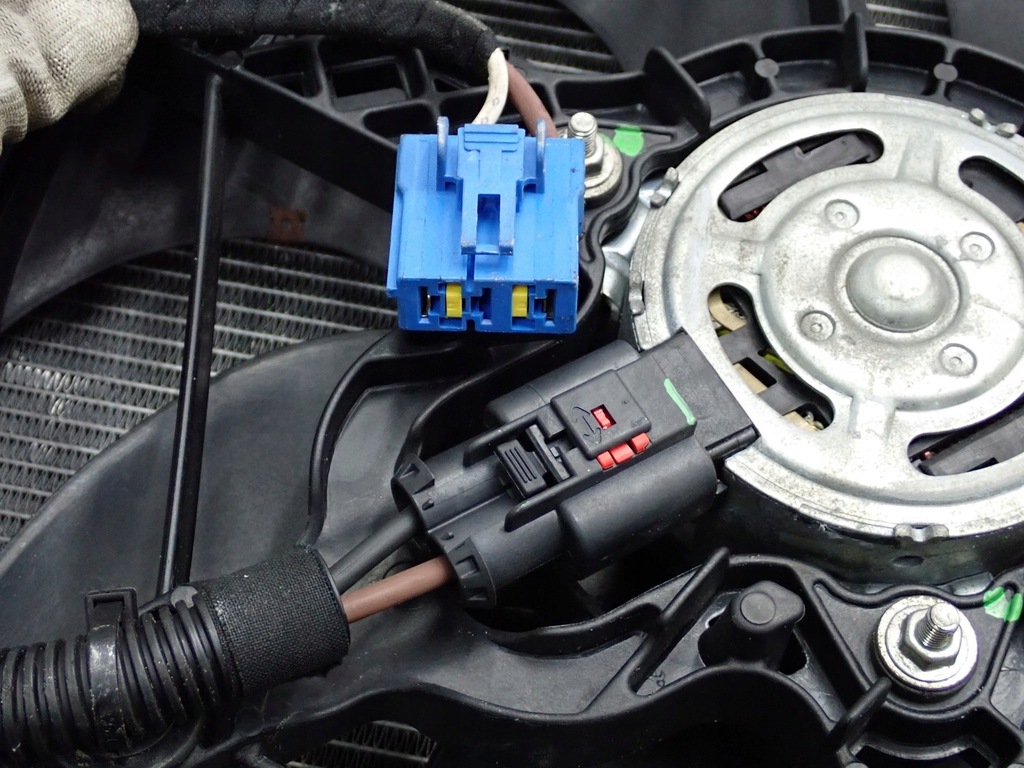 фото №11, Комплект радиатор вентилятор europa кондиционер fiat bravo ii 1.4i 88kw 08r