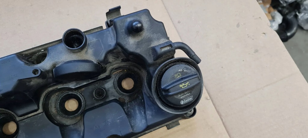 фото №5, A4 b9 8w крышка клапанов головки 2.0 tdi 03l103469s a5 8w q5 a6 vw audi