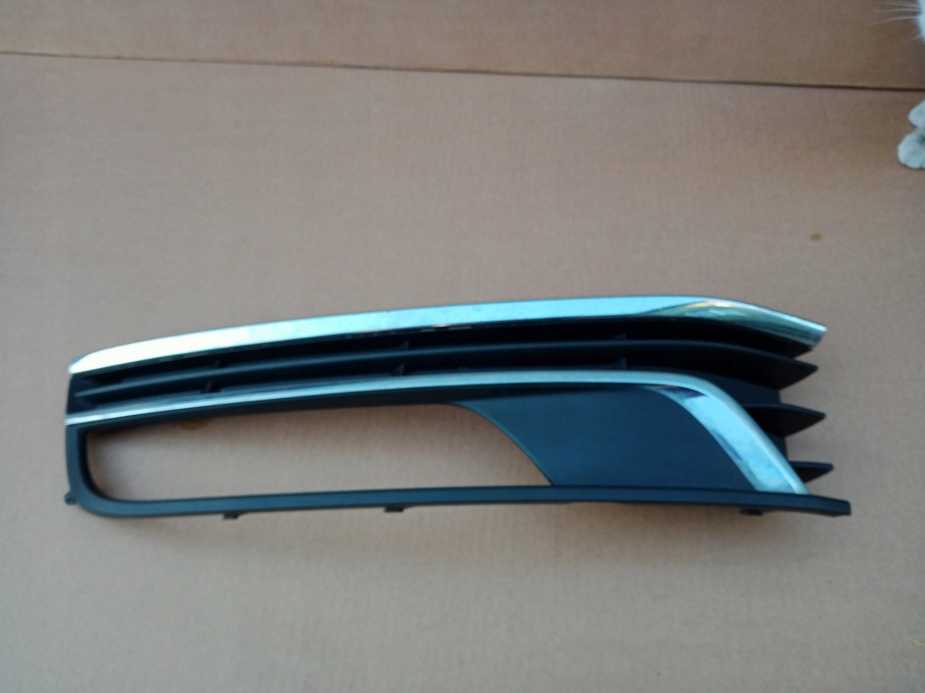 фото №1, Vw passat b7 левая решётка бампера перед