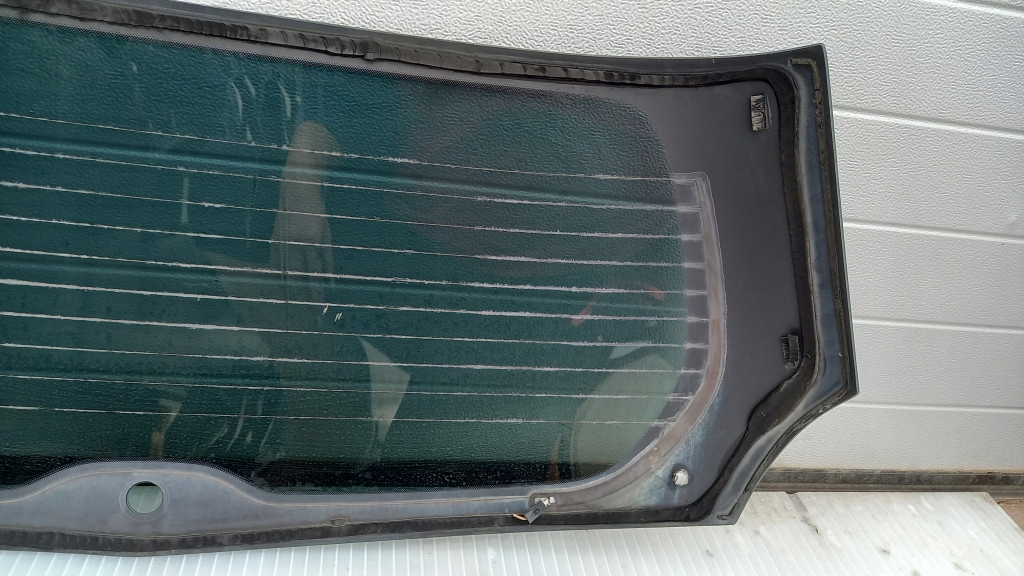 фото №4, Стекло задняя задняя mazda premacy