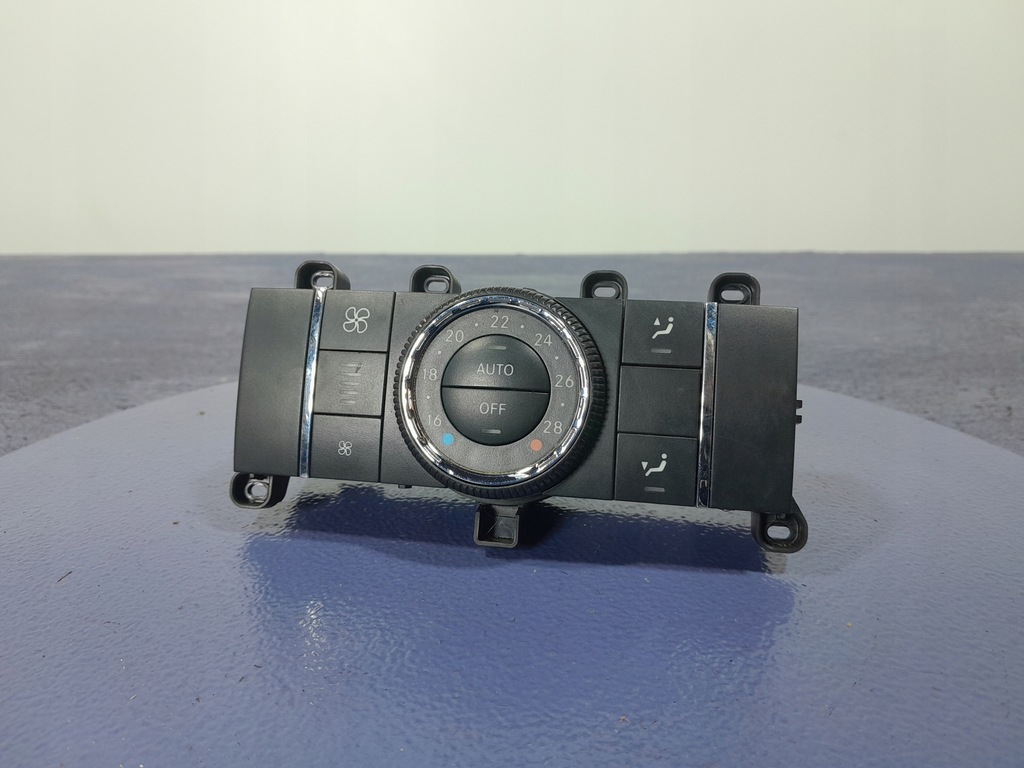 фото №1, Mercedes r w251 панель перемикач кондиціонера обдув задня a1648700189