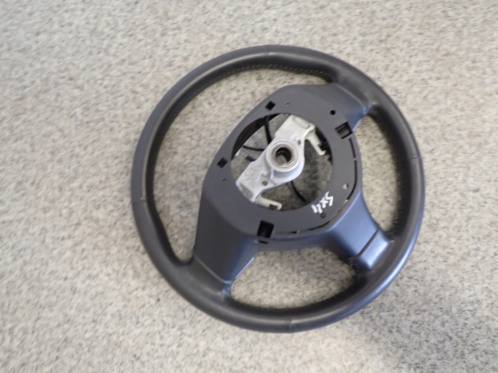 фото №10, Suzuki sx4 06-13 воздуховод колесо руля