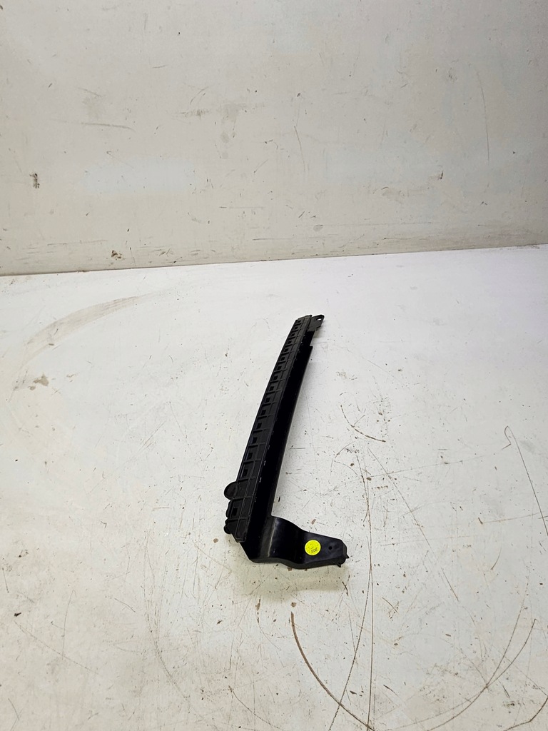 фото №1, Направляющая стекло правый задняя audi q3 f3 83a839068