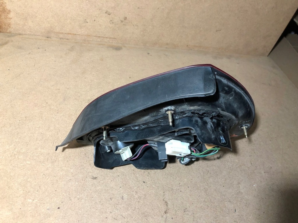 фото №5, Лампа левая задняя nissan maxima 220-63529