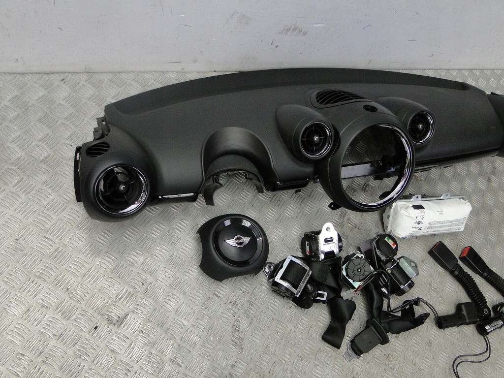 фото №3, Консоль панель приладів подушка безпеки натягувачі mini countryman r60