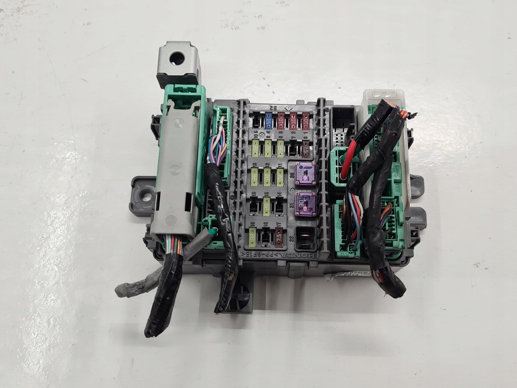 фото №1, Honda accord viii коробка запобіжників 2.2 i-dtec tl0-e213