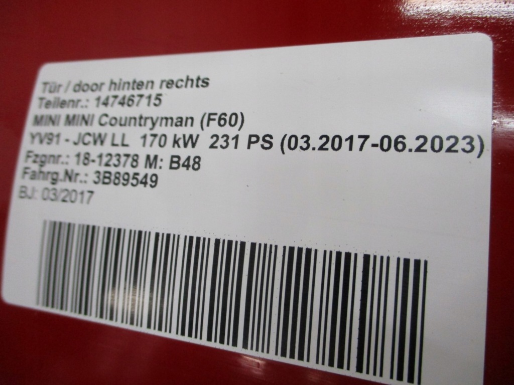 Дверь правое  задняя mini countryman f60 17r 851 с Разборки