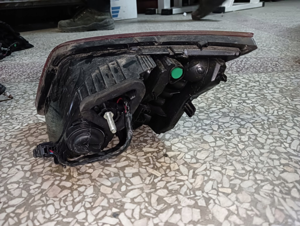 фото №7, Лампи задні кришки багажника peugeot 308 ii 2013-21 i 9677818380 9677818280