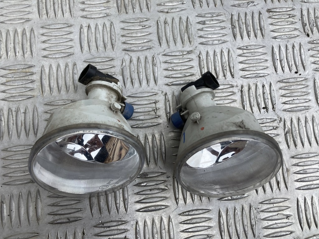 фото №1, Противотуманная фара левый toyota c-hr 16-