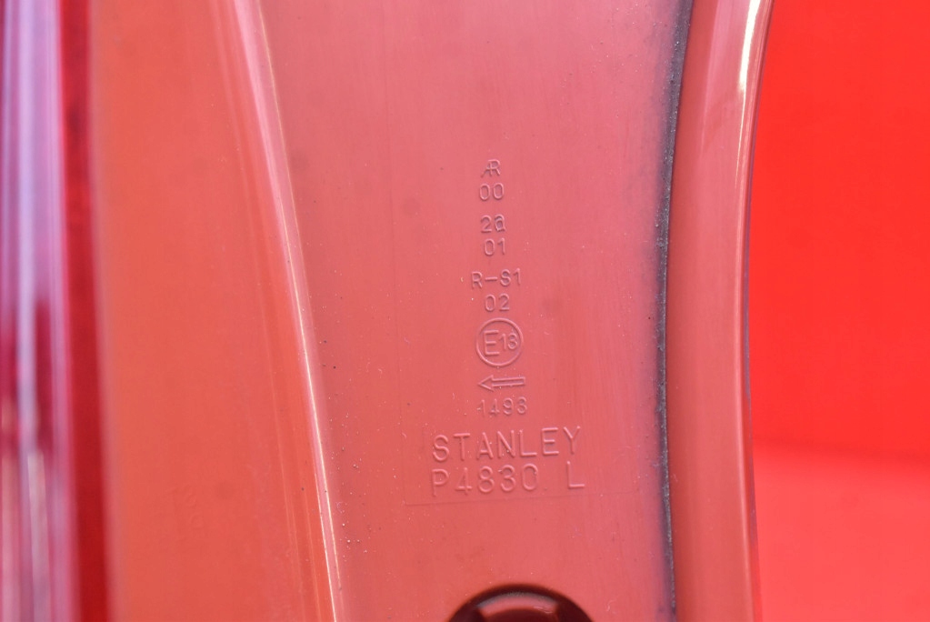 фото №7, Лампа левая задняя задняя c23551160 mazda 5 cr 05-08