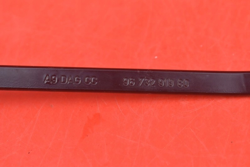 фото №7, Рычаг рычаги дворник перед 9673292080 9673291980 peugeot 208 1 i 15-19