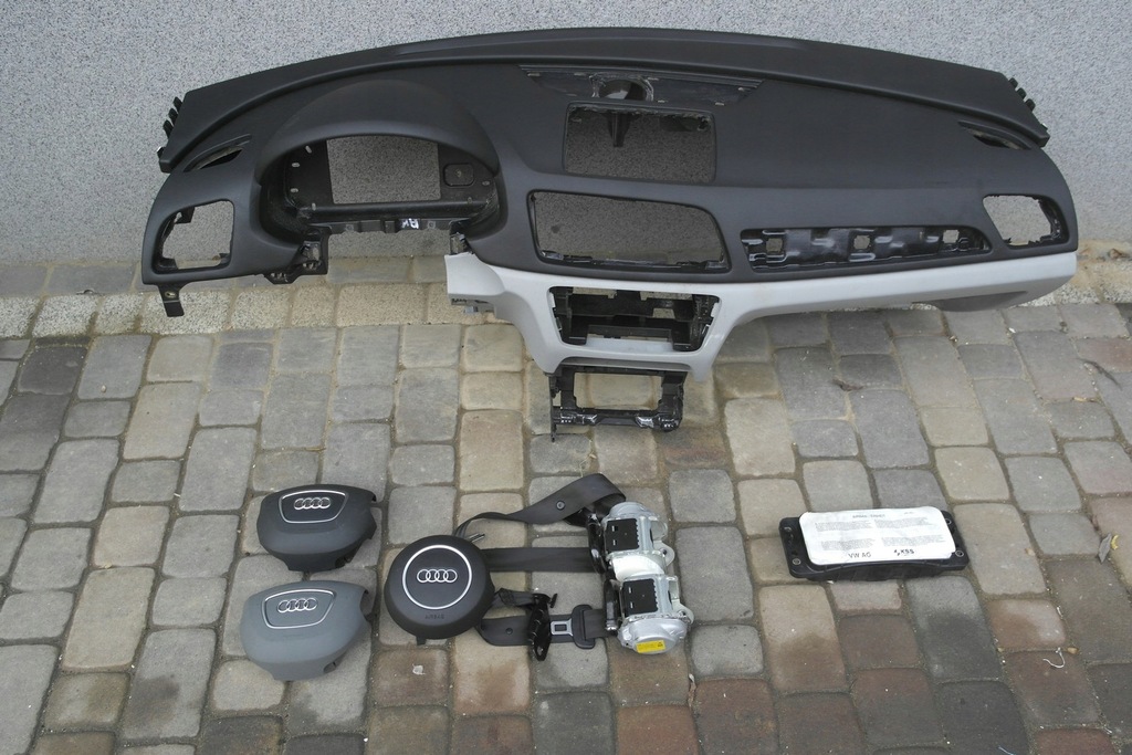 фото №1, Audi q3 sq3 приборная панель консоль приборная панель pulpit подушка безопасности pas ремни полка