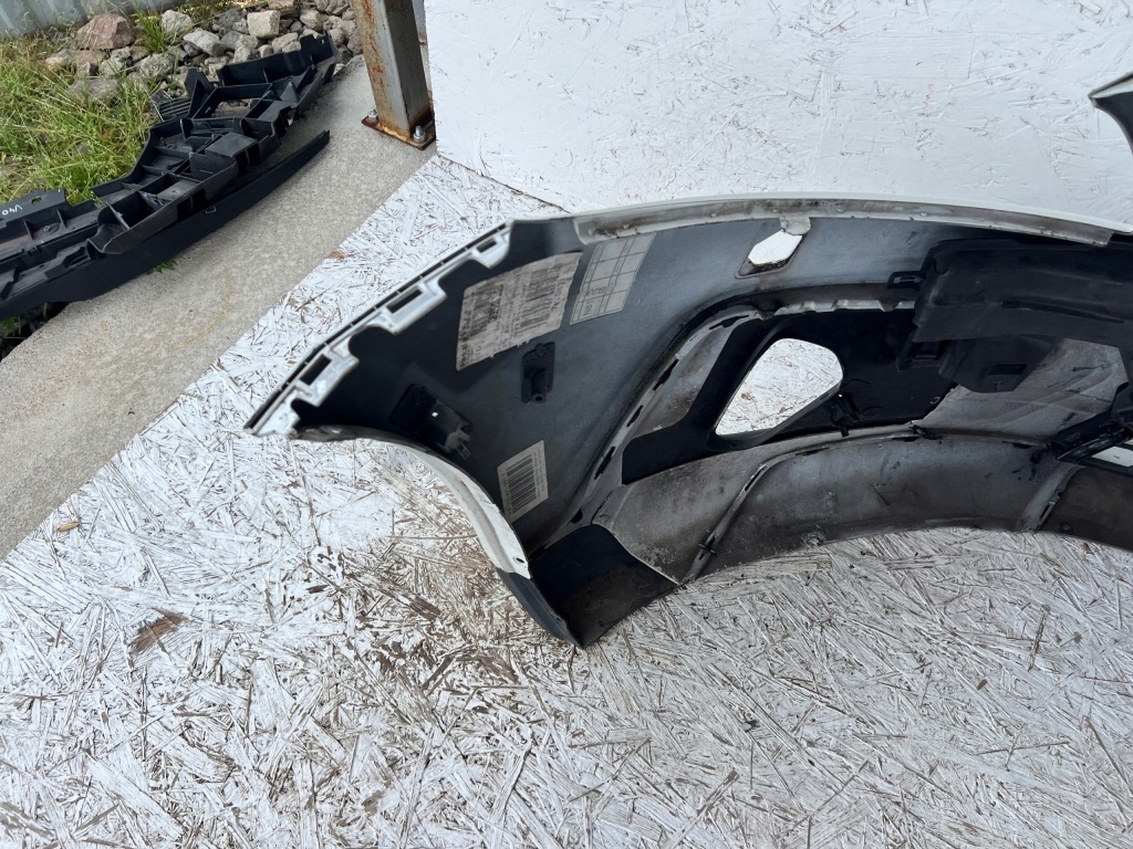 фото №13, Бампер передний перед volvo v40 cross country cc 12-16