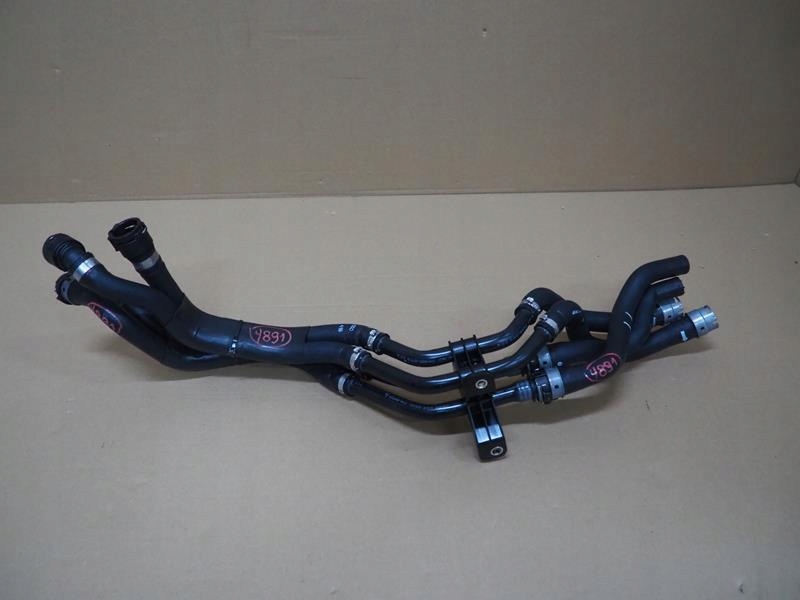 фото №1, Wąż wody магистраль mercedes eqb300 x243