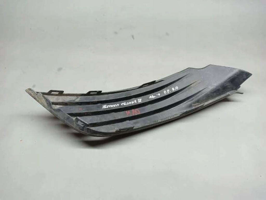 фото №5, M10 решітка бампера права megane iv 263315195r