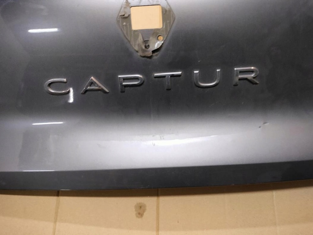 фото №10, Renault captur ii 901521040r накладка крышки багажника оригинал