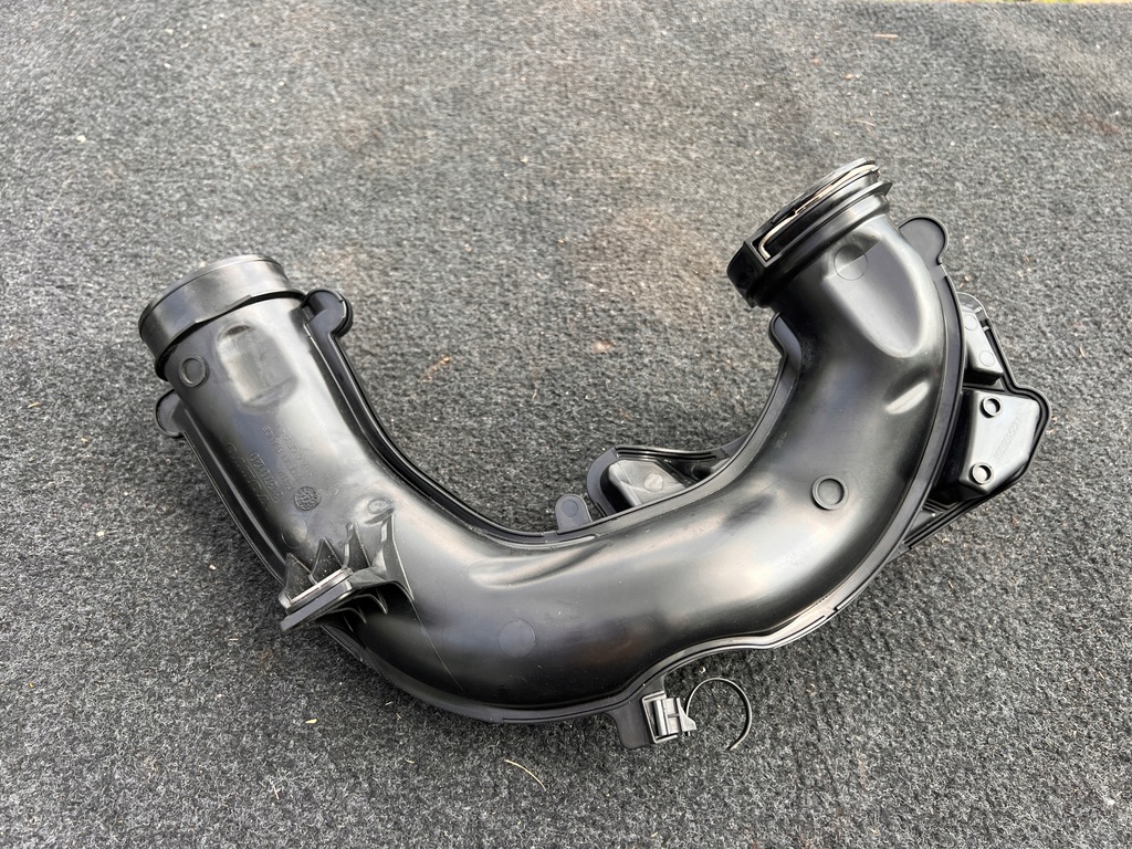 фото №1, Volvo v60 ii s60 iii v90 труба повітря резонатор