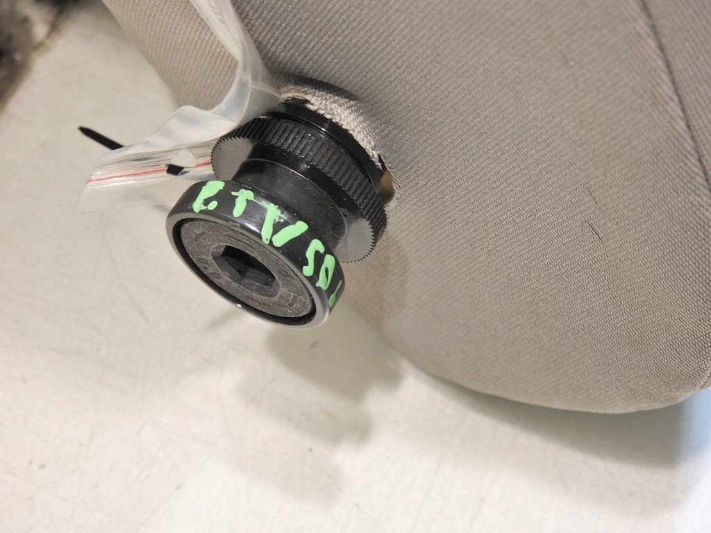 фото №6, Спинка сиденье правый задняя volvo v50 lift