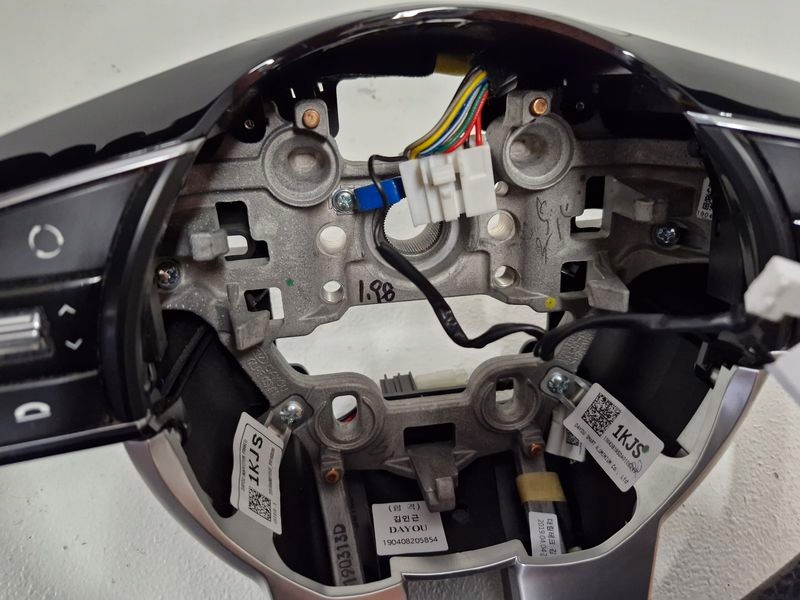 фото №6, Kia sportage iv 4 gt-line воздуховод мультифункция кожа лепестки переключения