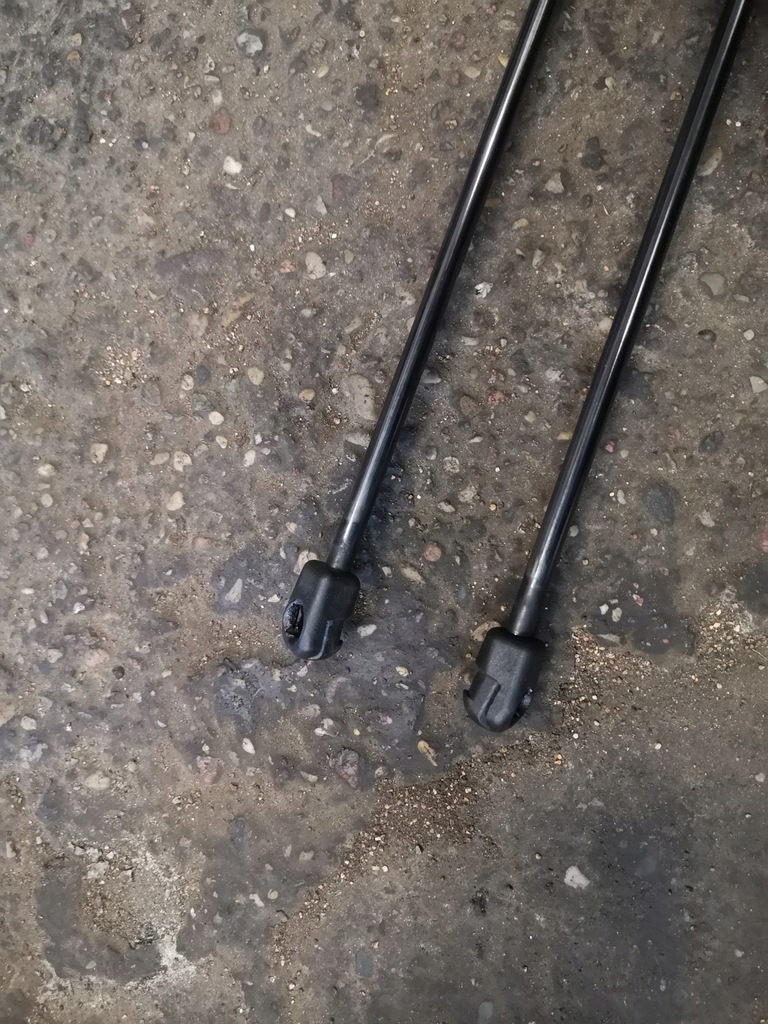 фото №6, Audi q7 4l привід амортизатор кришки 4l0827552c kpl.